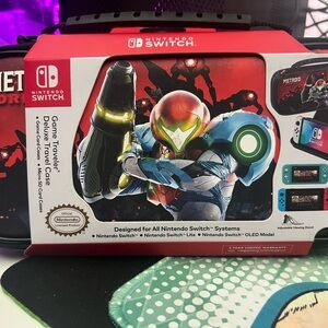 Nintendo Switch Deluxe Travel Case
